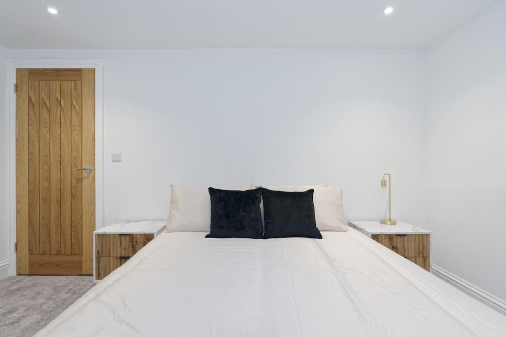 Stylish Beach Front Retreat 2 Bedrooms Herne Bay Eksteriør bilde