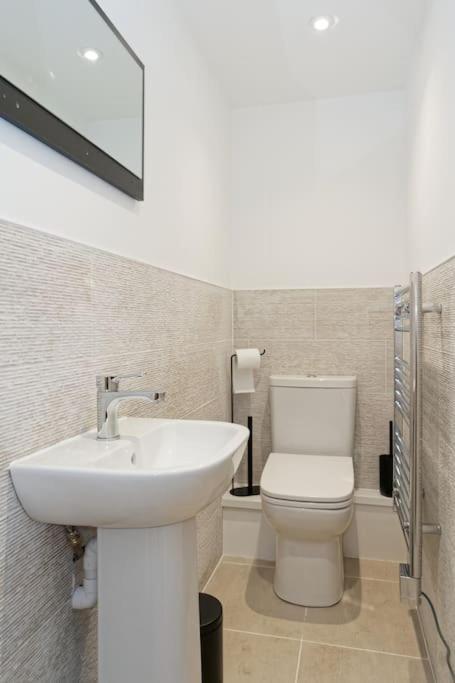 Stylish Beach Front Retreat 2 Bedrooms Herne Bay Eksteriør bilde